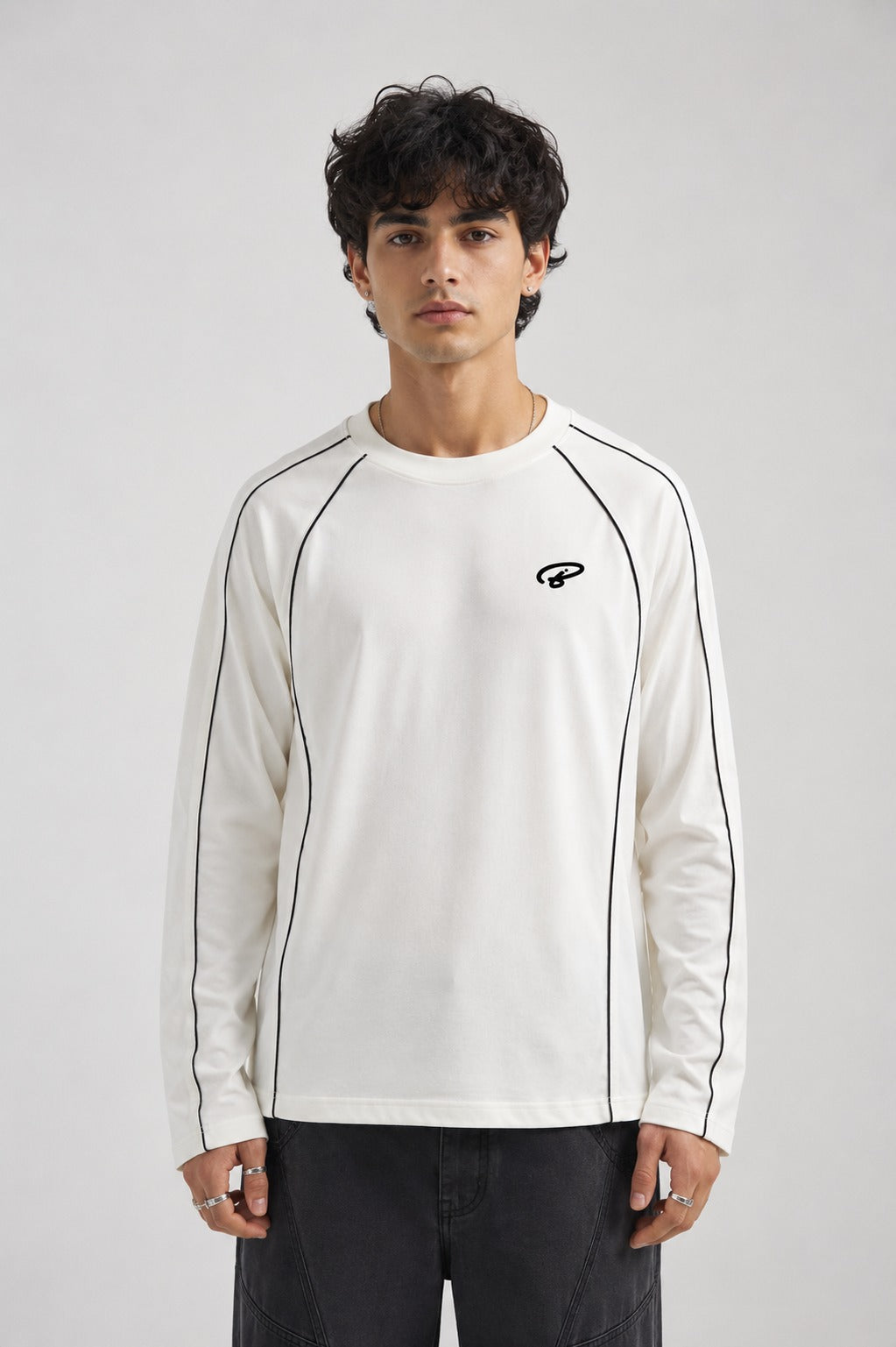 CREATIVE WHITE LONG SLEEVE